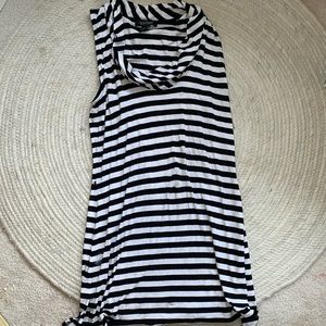 White House black Market tunic top